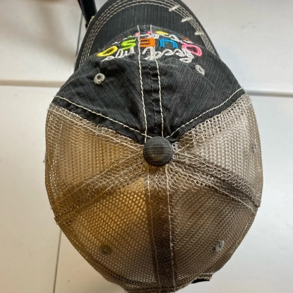 EUC Women’s Black Mesh Adjustable Baseball Cap Feed Me Queso & Take Me Fishing